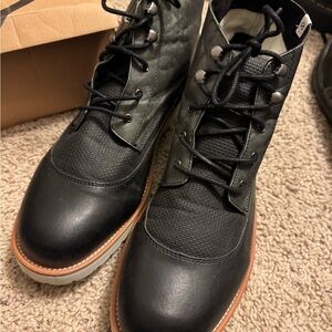 The UT Lab Argonaut Men's Black Leather Boots